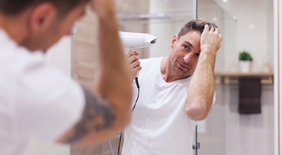 El Arte de Peinarse sin Perder Volumen